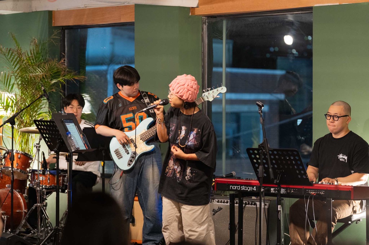 서울 재즈바 후기 : 혼자도 즐겁게, 복장도 자유롭게 [어썸그라운드] | ASOME GUITAR
