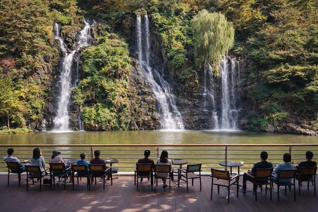 서울 데이트-홍제천-홍제폭포