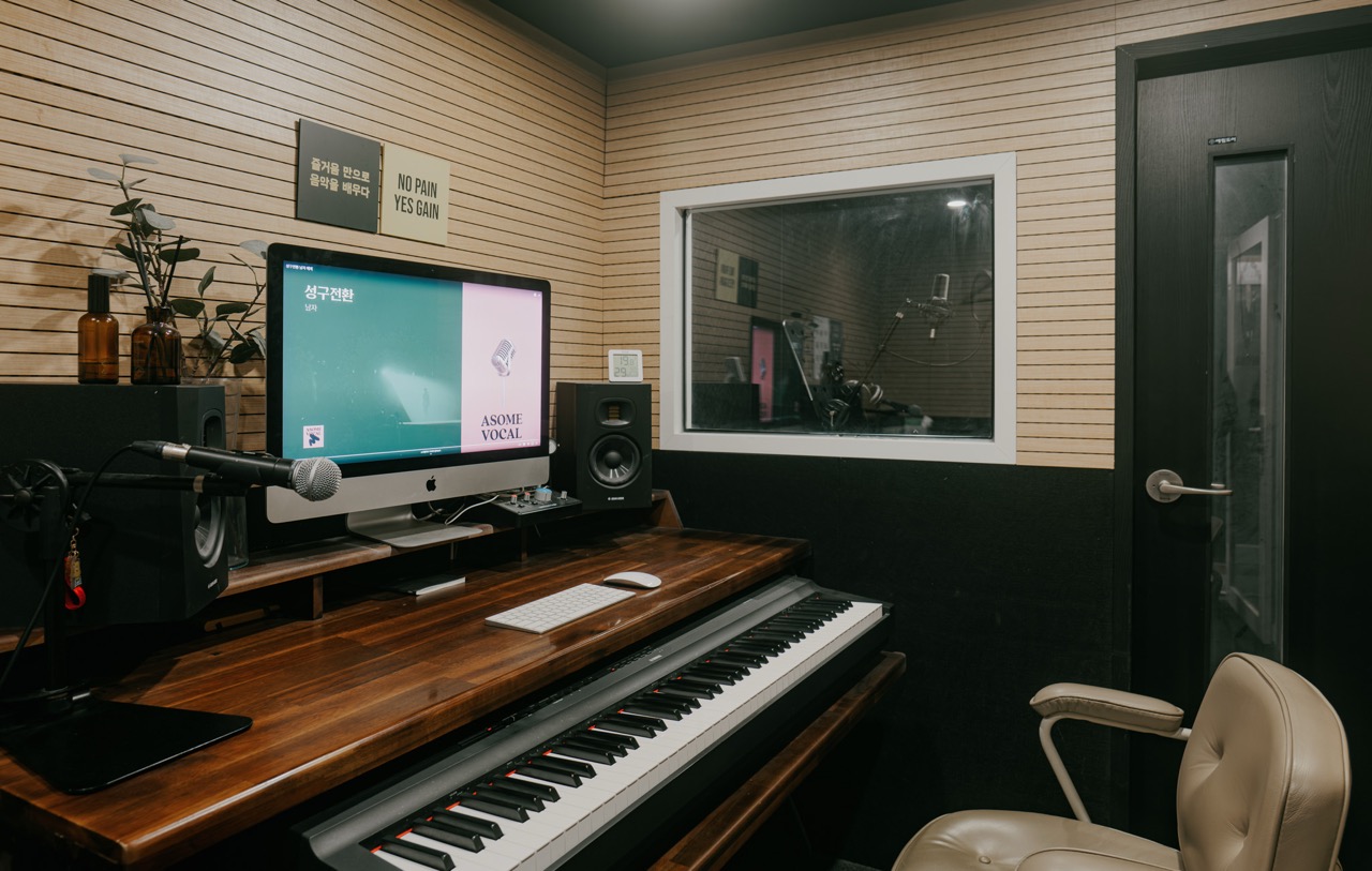 피아노 마이크 의자