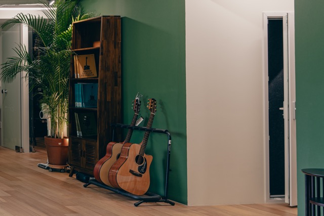 통기타 수납장 교재