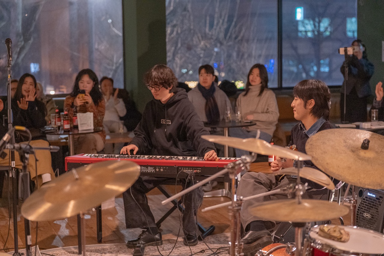 피아노 드럼 연주자