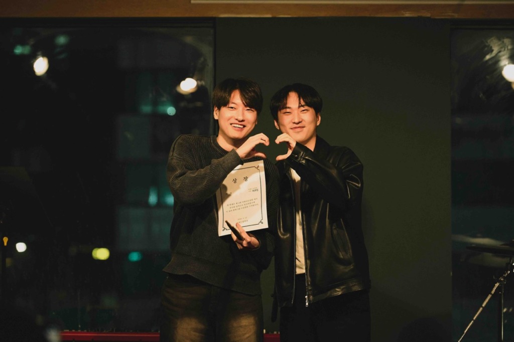 남성 상장 